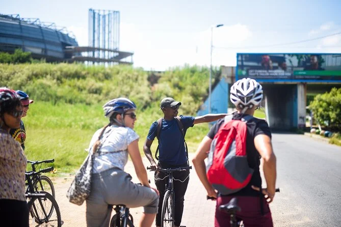 6_guided-bicycle-tour-of-soweto-with-lunch